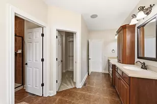 6117 Whitetail Ridge Dr, Yorkville, IL 60560 - Photo 39