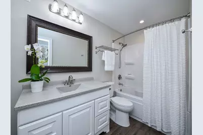 925 Churchill Drive, Naperville, IL 60563 - Photo 17