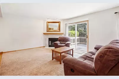 3332 Renard Lane, Saint Charles, IL 60175 - Photo 7