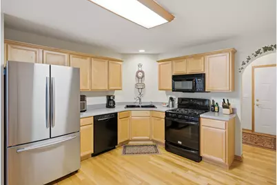 3332 Renard Lane, Saint Charles, IL 60175 - Photo 5