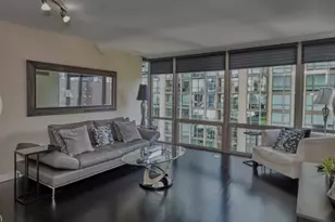 2 E Erie Ave, Chicago, IL 60611 - Photo 13