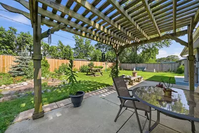 403 Hazelwood Lane, Glenview, IL 60025 - Photo 23