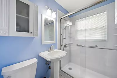 403 Hazelwood Lane, Glenview, IL 60025 - Photo 11