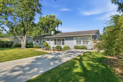 403 Hazelwood Lane, Glenview, IL 60025 - Photo 3