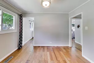 607 N Edgewood Ave, Lombard, IL 60148 - Photo 5
