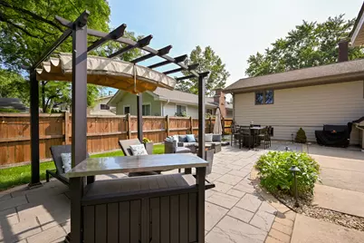 244 S Milton Avenue, Glen Ellyn, IL 60137 - Photo 35