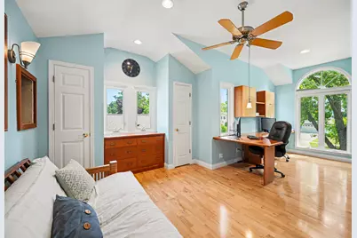 244 S Milton Avenue, Glen Ellyn, IL 60137 - Photo 17