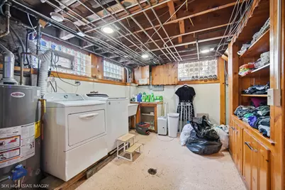 3032 W 100th Place, Evergreen Park, IL 60805 - Photo 19