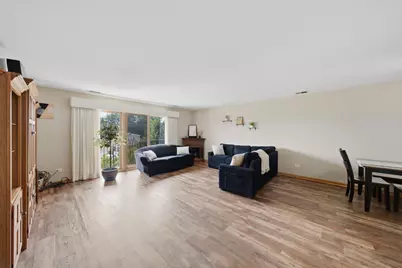 4020 W 105th Street #3E, Oak Lawn, IL 60453 - Photo 7