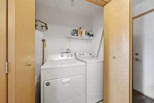 4020 W 105th St, Oak Lawn, IL 60453 - Photo 21