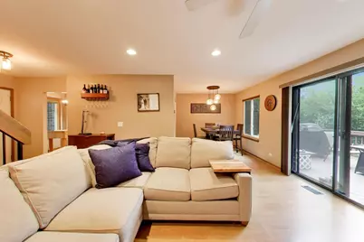 276 E Forest Knoll Drive, Palatine, IL 60074 - Photo 7