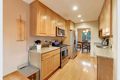 276 E Forest Knoll Drive, Palatine, IL 60074 - Photo 11