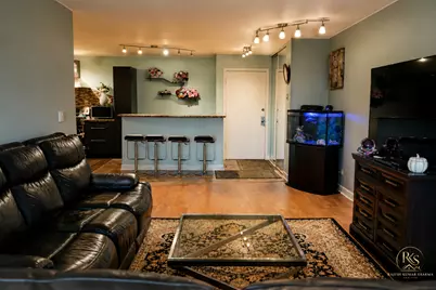 836 E Old Willow Road #213, Prospect Heights, IL 60070 - Photo 15