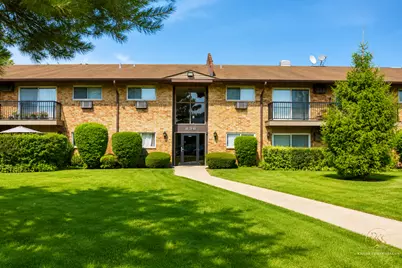 836 E Old Willow Road #213, Prospect Heights, IL 60070 - Photo 1