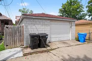 8937 S Paulina St, Chicago, IL 60620 - Photo 25