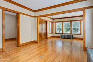 2452 N Menard Ave, Chicago, IL 60639 - Photo 23