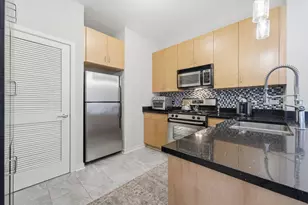 1155 W Roosevelt Rd, Chicago, IL 60608 - Photo 7