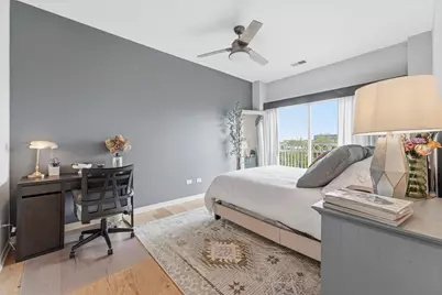 1155 W Roosevelt Road #404, Chicago, IL 60608 - Photo 15
