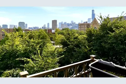 1155 W Roosevelt Road #404, Chicago, IL 60608 - Photo 23