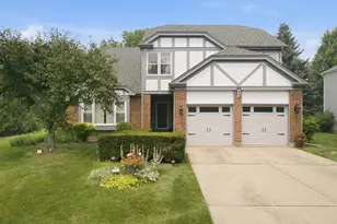 68 Chestnut Terrace, Buffalo Grove, IL 60089 - Photo 1
