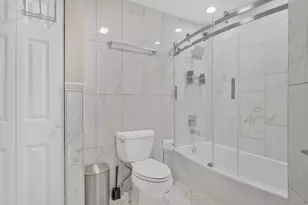 1511 W Pheasant Trail Ln, Arlington Heights, IL 60004 - Photo 17