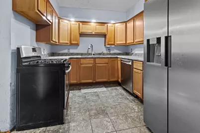 207 E Taylor Street, Grant Park, IL 60940 - Photo 9