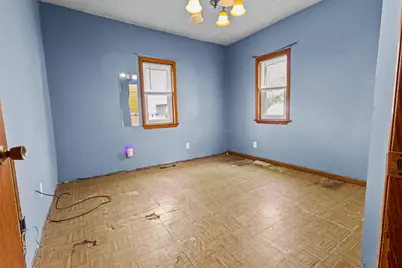 207 E Taylor Street, Grant Park, IL 60940 - Photo 11
