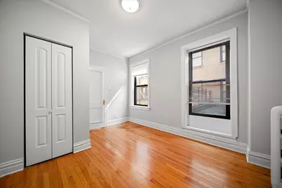 639 W Roscoe Street #T1, Chicago, IL 60657 - Photo 3