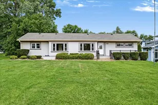 7154 Fair Elms Ave, Burr Ridge, IL 60527 - Photo 1
