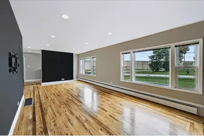 7154 Fair Elms Avenue, Burr Ridge, IL 60527 - Photo 11