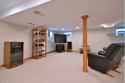 16W650 87th Street, Willowbrook, IL 60527 - Photo 19