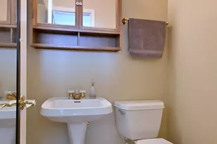 16W650 87th St, Willowbrook, IL 60527 - Photo 17