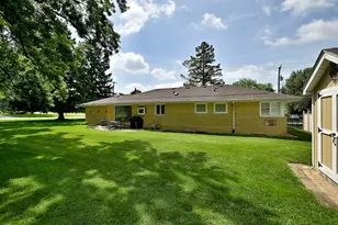 16W650 87th St, Willowbrook, IL 60527 - Photo 29