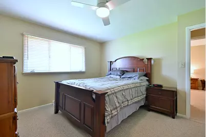 16W650 87th Street, Willowbrook, IL 60527 - Photo 13