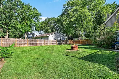 330 Pleasant Street, Sheridan, IL 60551 - Photo 23