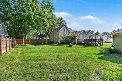 330 Pleasant Street, Sheridan, IL 60551 - Photo 25