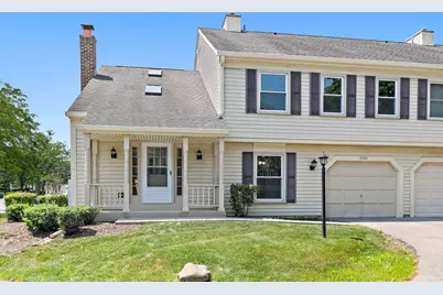 2726 College Hill Circle #0, Schaumburg, IL 60173 - Photo 1