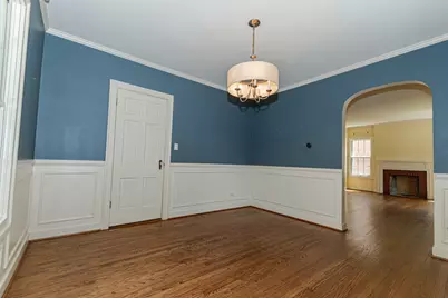 335 Oak Street, Elmhurst, IL 60126 - Photo 5