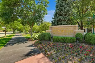 6420 Double Eagle Dr, Woodridge, IL 60517 - Photo 25