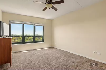 6420 Double Eagle Drive #905, Woodridge, IL 60517 - Photo 9