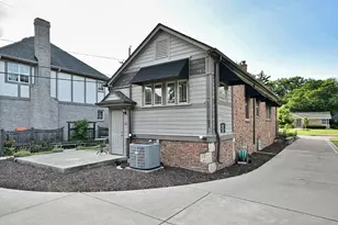 129 E Washington St, Villa Park, IL 60181 - Photo 23