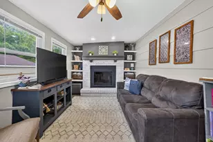 5201 E Wayne Ave, Rochelle, IL 61068 - Photo 21
