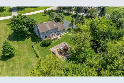 5N512 Buckskin Trail, Saint Charles, IL 60175 - Photo 3