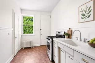 725 Simpson St, Evanston, IL 60201 - Photo 7