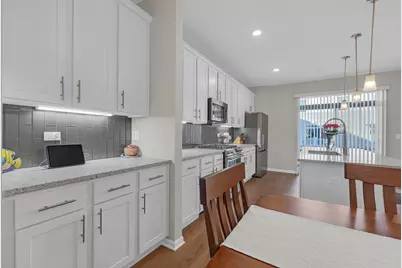 1546 Slade Way, Des Plaines, IL 60018 - Photo 5