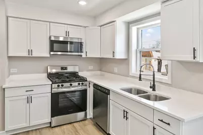 752 E 164th Street, South Holland, IL 60473 - Photo 9