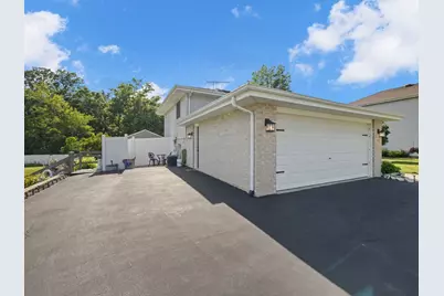 903 Prescott Drive, Joliet, IL 60432 - Photo 3