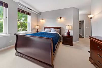3550 W Montrose Avenue #308, Chicago, IL 60618 - Photo 11