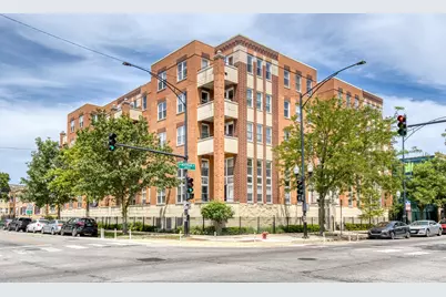 3550 W Montrose Avenue #308, Chicago, IL 60618 - Photo 1