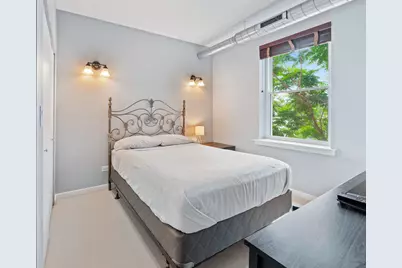 3550 W Montrose Avenue #308, Chicago, IL 60618 - Photo 19